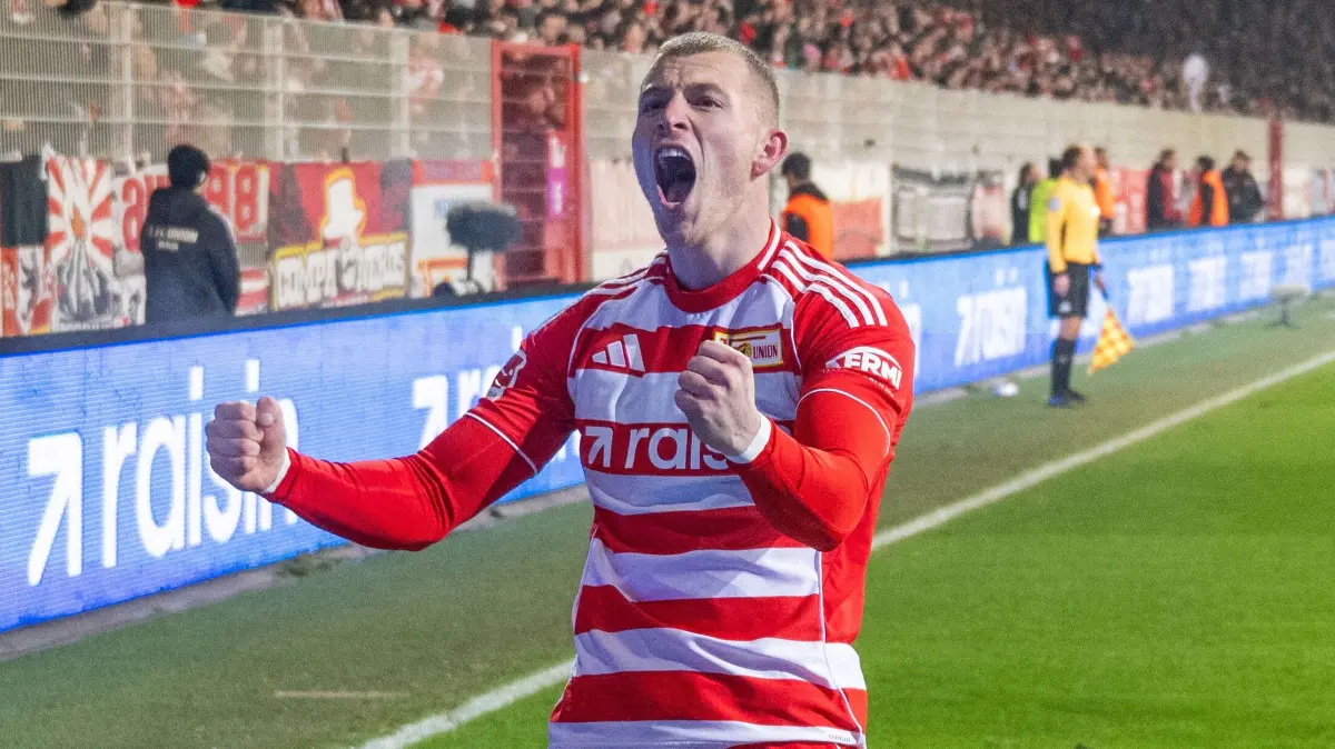 1.BL 1. FC Union - RB Leipzig 2025/26: Fußball, Herren, Saison 2025/2026, 1. Bundesliga (14. Spieltag), 1. FC Union Berlin - RB Leipzig, Tim Skarke (1. FC Union Berlin), Jubel nach Tor zum 3:1, 12.12.2025, Foto: Matthias Koch