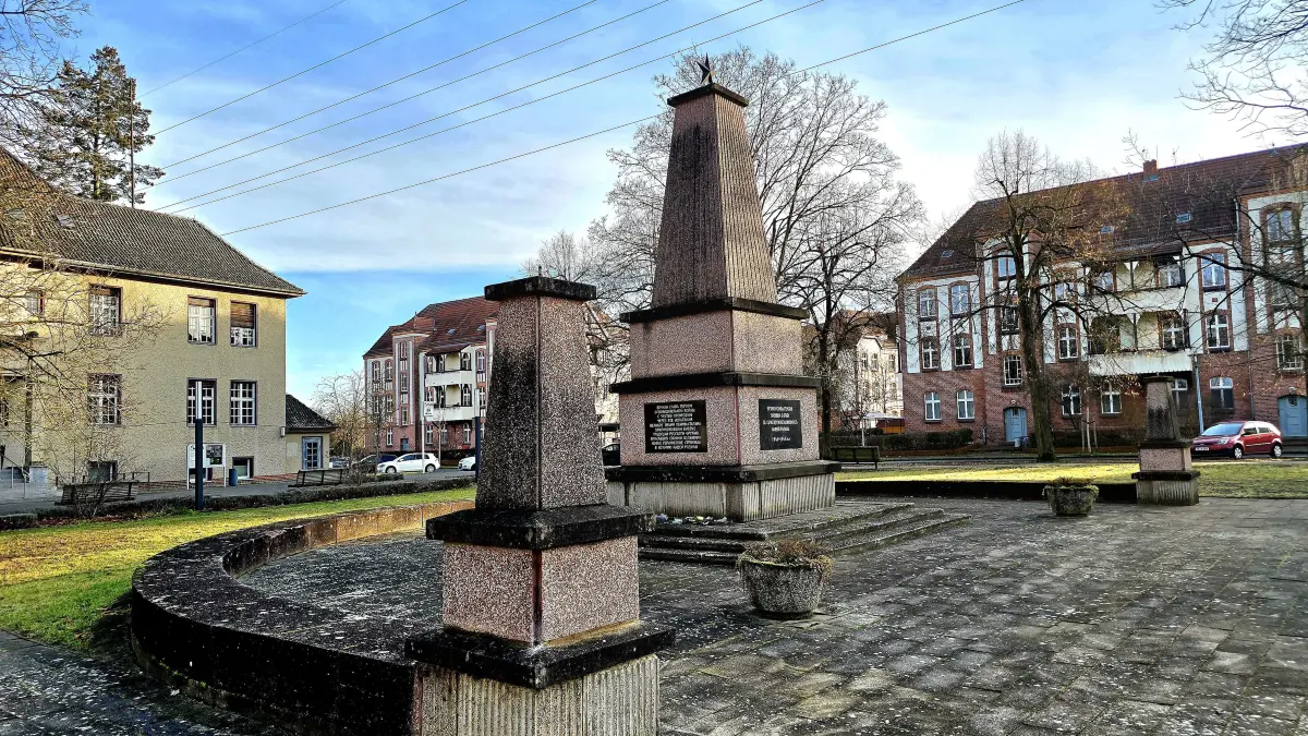 Das sowjetische Ehrenmal in Wildau wurde beschädigt