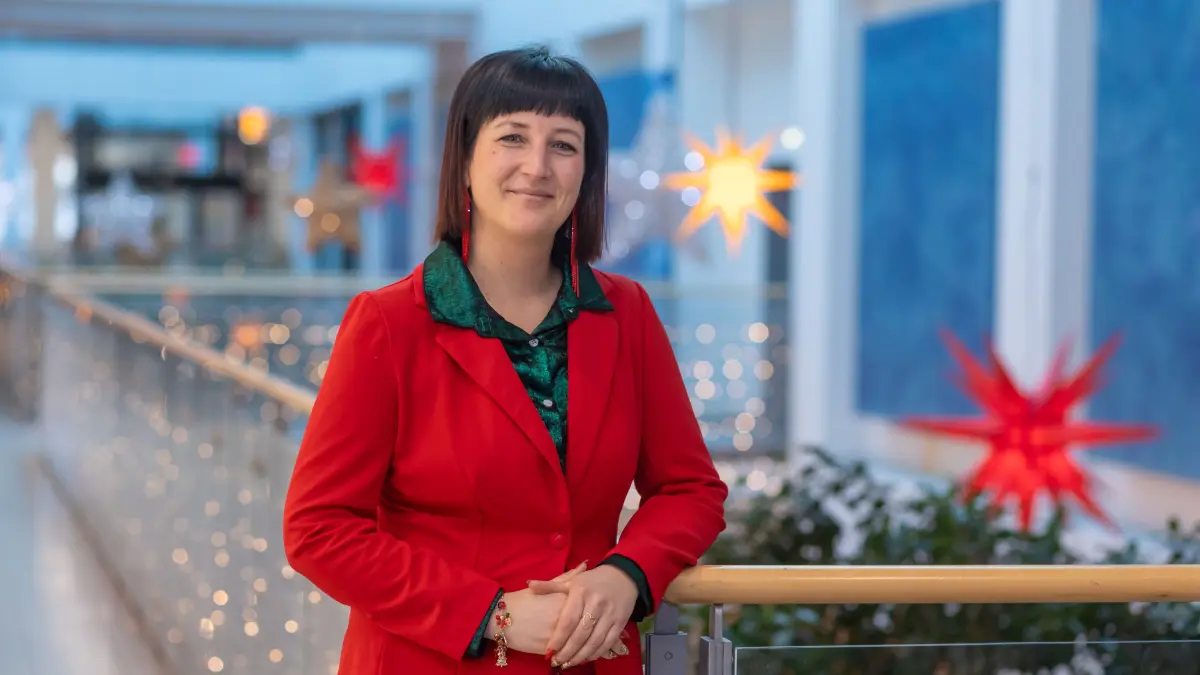 Janine Elvers ist in den Lenné Passagen in Frankfurt (Oder) die Ansprechpartnerin für alle Mieter.