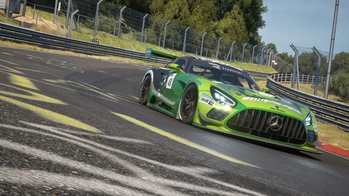 Rennsport. Vor allem mit Porsche auf der Piste, aber nicht nur.