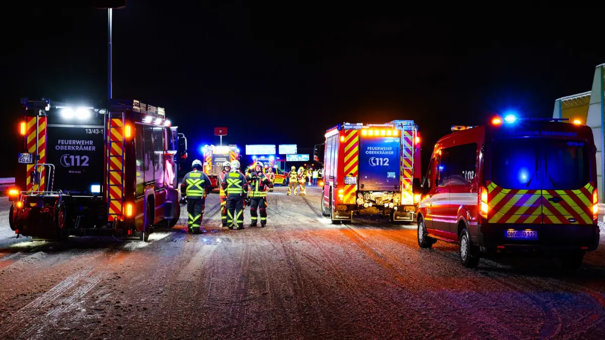 Unfall A10 zwischen Oberkrämer und Kreuz Oranienburg am 3.01.