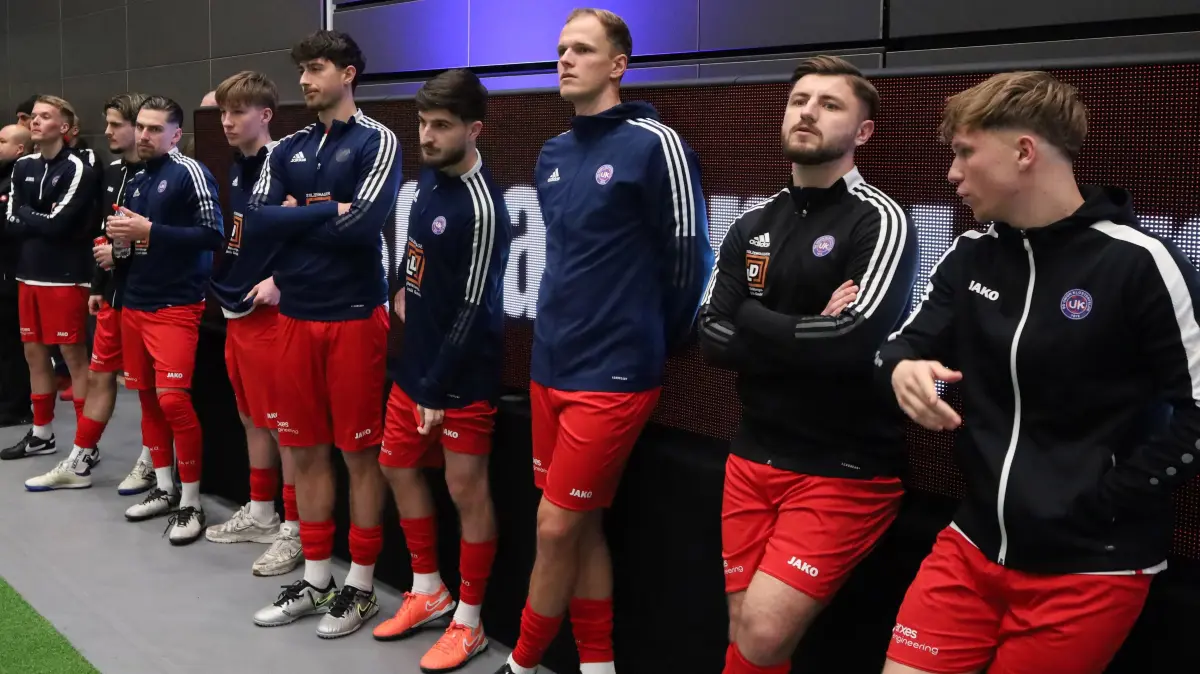 Fussball : Hallenfussball in Bernau Sparkassen-Arena, Hussitencup 2026 NIEDERBARNIM MASTERS, Union Klosterfelde steht bereit
FOTO BENK 09.01.2026