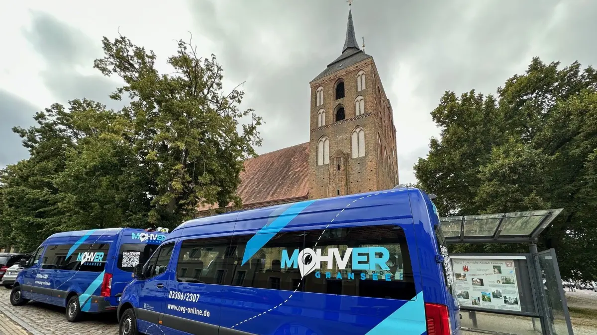 MOHVER Express-Rufbus Gransee Kirchplatz