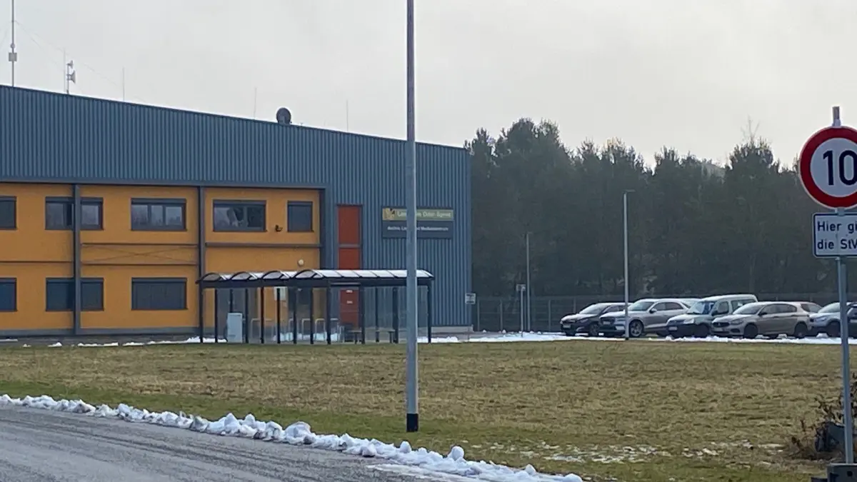 Auf den FKTZ-Außenanlagen in Fürstenwalde sind zahlreiche Übungsanlagen für Rettungskräfte geplant. Die AfD will diese Investitionen aufgrund der angespannten Haushaltslage streichen.