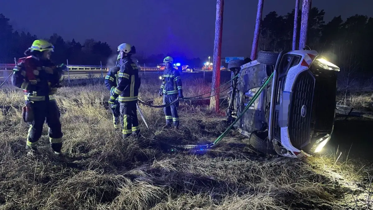 Unfall auf der Autobahn A10 zwischen Kreuz Oranienburg und Birkenwerder am 21.01.2026