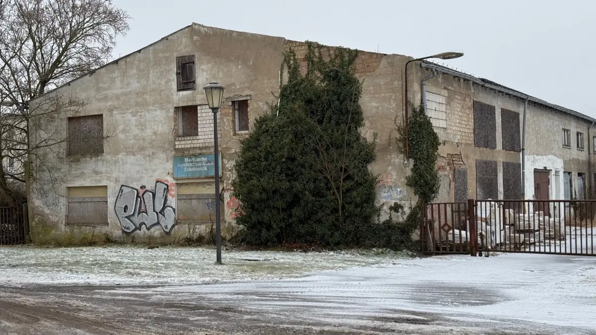 VEB Bekleidungswerk Zehdenick Steindammer Weg