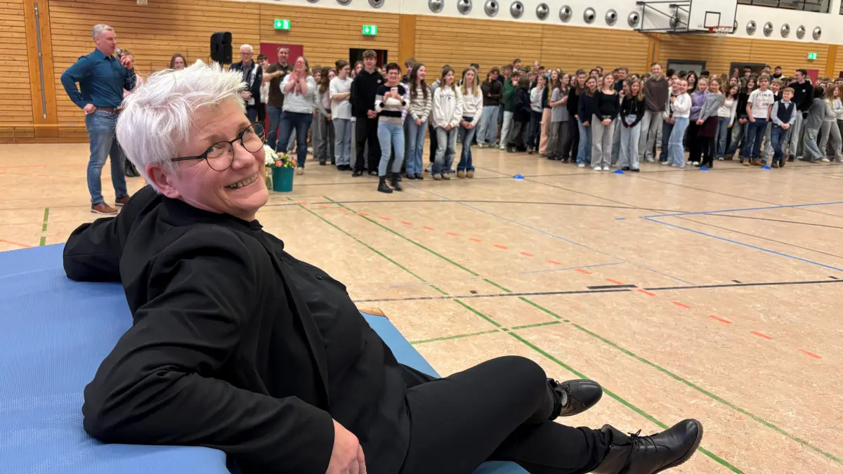 Nach 40 Jahren im Schuldienst setzt sich Kerstin Hainich-Doepner zur Ruhe. Die langjährige Direktorin des Einstein-Gymnasiums Angermünde vollendet damit den Generationswechsel in den Angermünder Schulen.