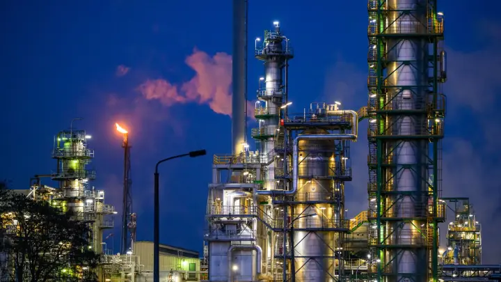 USA entfristen Ausnahme von Sanktionen für Rosneft