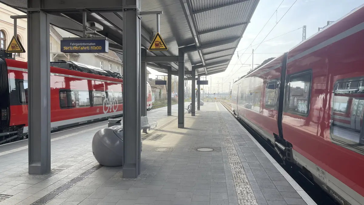 Wie pünktlich sind die Züge von und nach Eisenhüttenstadt? Die Statistik des VBB gibt darüber Auskunft und bringt überraschende Ergebnisse.