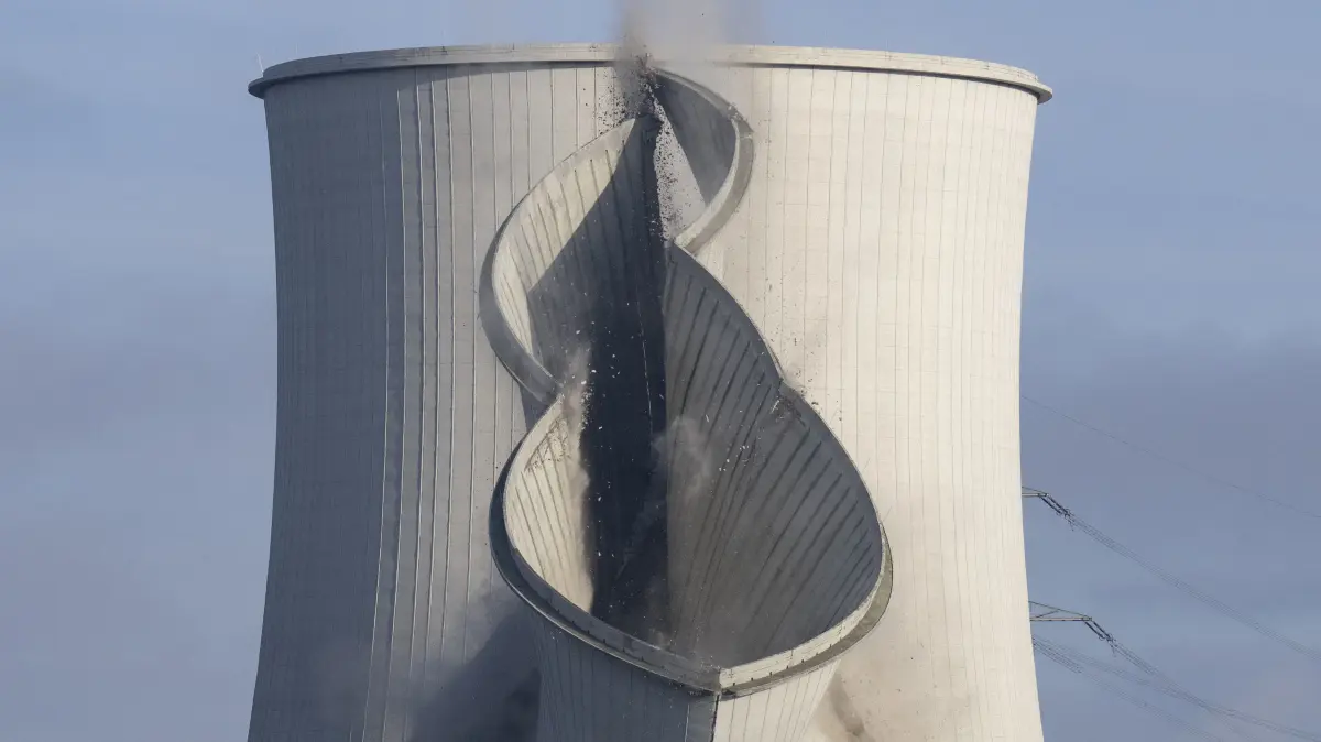 Deutschland ist aus der Atomenergie ausgetreten, Werke, wie das in Biblis werden abgerissen. Die Brandenburger AfD will zu der Technologie zurückkehren. (Archivbild)