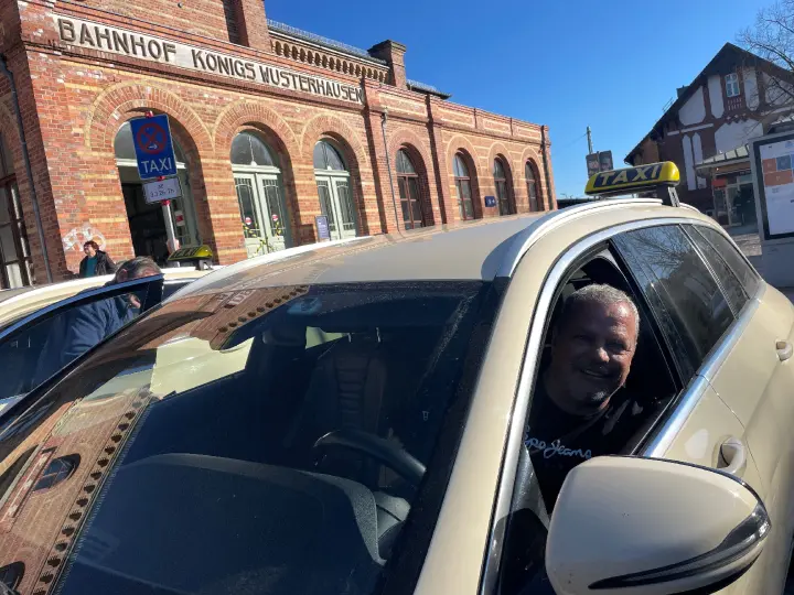 Pflegedienste und Taxis wegen Spritpreisen in Not