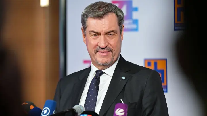 Söder klagt, Regierung tue zu wenig für Nahost-Urlauber