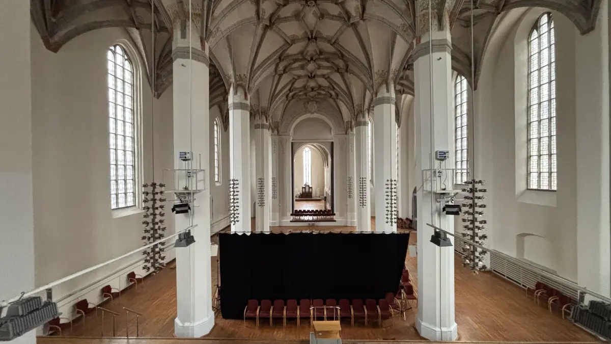 Die Konzerthalle in Frankfurt (Oder) ist jetzt leer. Die Sanierung soll beginnen.