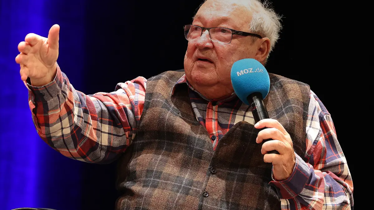 Publikumsliebling: Jaecki Schwarz beim MOZ-Talk am 11.3. in Frankfurt (Oder). Was ihn mit der Region verbindet