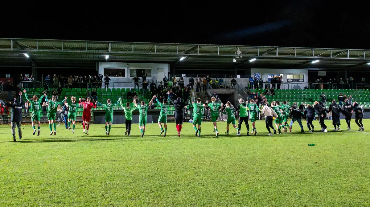 Danke an die Fans: Union Fürstenwalde will in der Saison 2026/27 erneut in der Brandenburgliga spielen. Warum der ehemalige Regionalligist schwer tut mit der Oberliga, erklärt der Vereinsorsitzende.