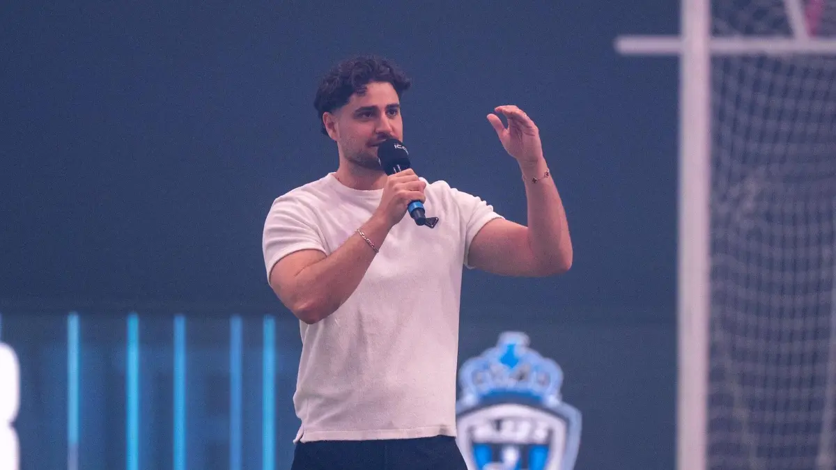 4. Saison der Icon League im Frühjahr 2026 in Berlin, 1. Spieltag, : Fußball, Herren, Frühjahr 2026, Indoor, 4. Saison der Icon League in der Messe Berlin, 1. Spieltag, Icon League Gründer Elias Nerlich, 16.03. 2026, Foto: Matthias Koch