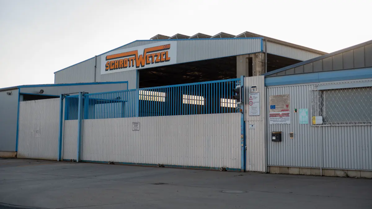 Der Recyclinghof in der Industriestraße in Vogelsdorf ist verkauft worden. Ab April soll dort wieder gearbeitet werden.