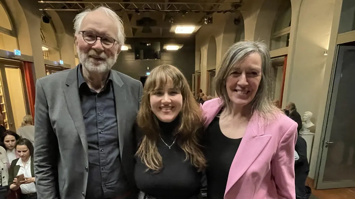 Grüne in Oranienburg - Podiumsgespräch - Grünen-Urgestein Lukas Beckmann Ricarda Lang und Moderatorin Martina Dase