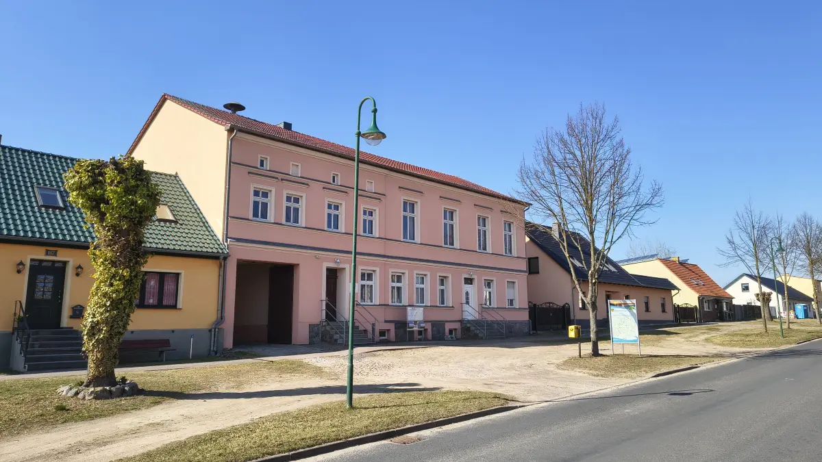Der Gemeindesaal von Friedrichswalde. Wird der Saal, in dem auch die Gemeindevertreter tagen, modernisiert?