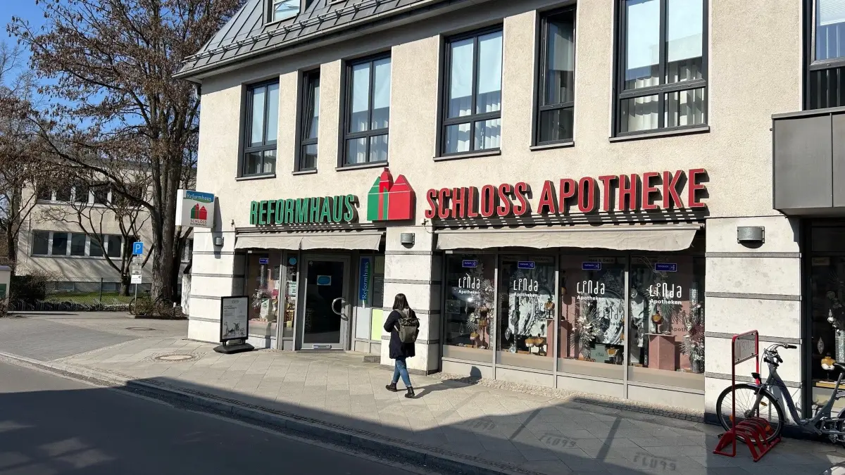 Schloss-Apotheke