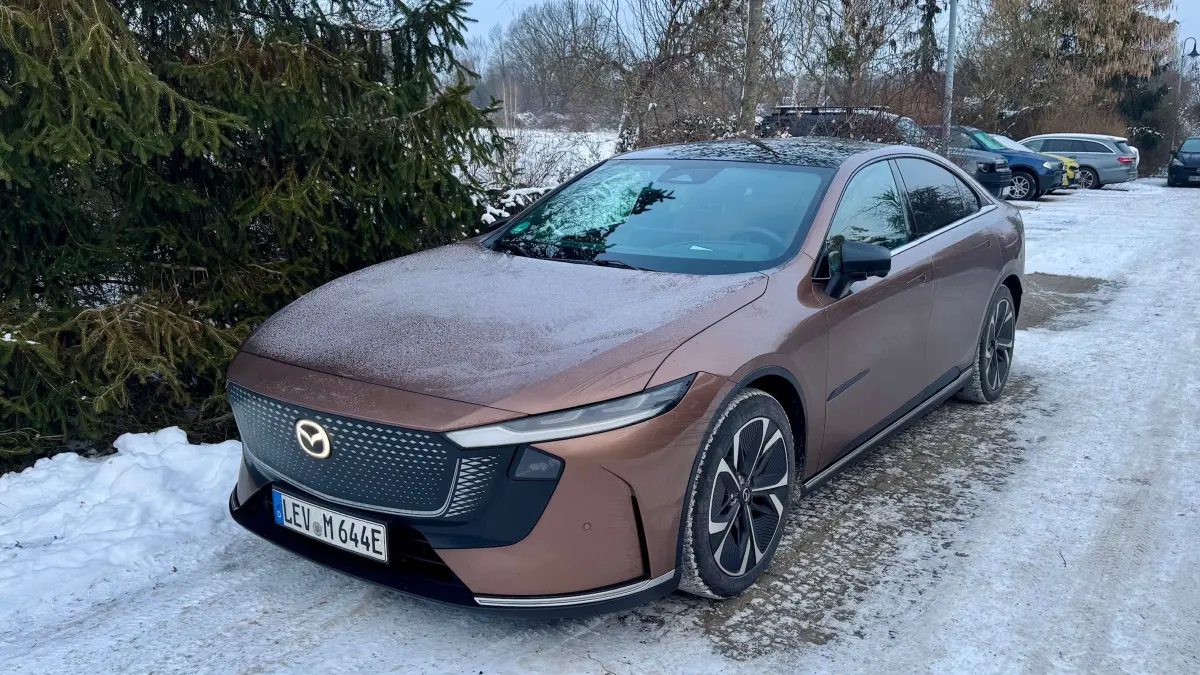 Mazda6e