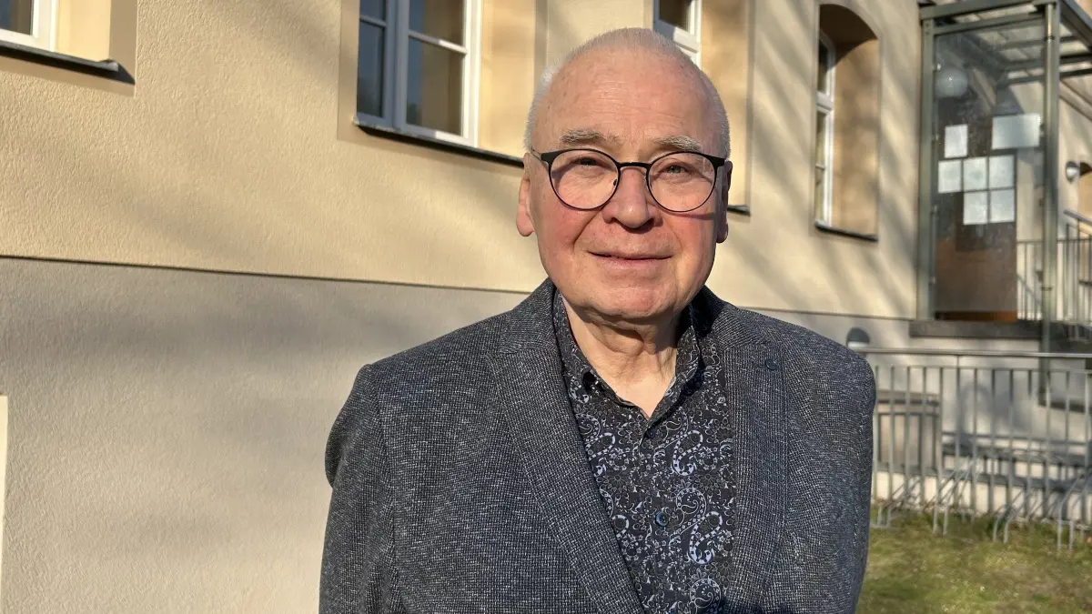 Dr. Ulrich Burow, der Gründer von Radio Ginseng, hat auch nach fünf Jahren noch immer neue Ideen für den Sender. Was er sich für die Zukunft wünscht.