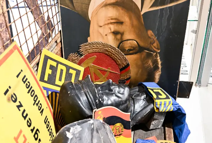 Wie ein Land im Container landete