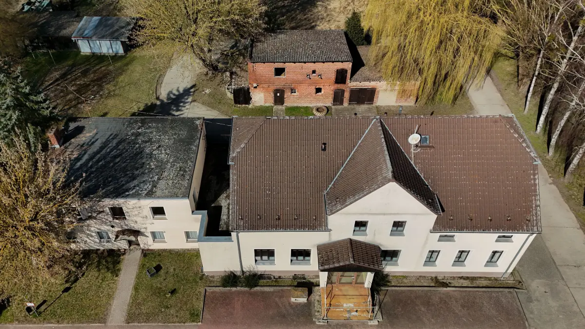 Konsum in Schönermark: Der ehemalige Konsum in Schönermark steht zum Verkauf. Das traditionsreiche Gebäude am Dorfanger sucht neue Nutzer mit guten Ideen.