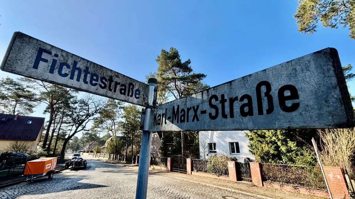 Im Bereich der Karl-Marx-Straße an der Grenze zu Berlin-Mahlsdorf kommt es zu umfangreichen Bauarbeiten. Das ist geplant.