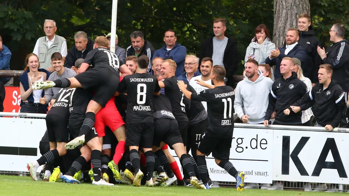 Brandenburgliga Derby TuS Sachsenhausen gegen Oranienburger FC Eintracht