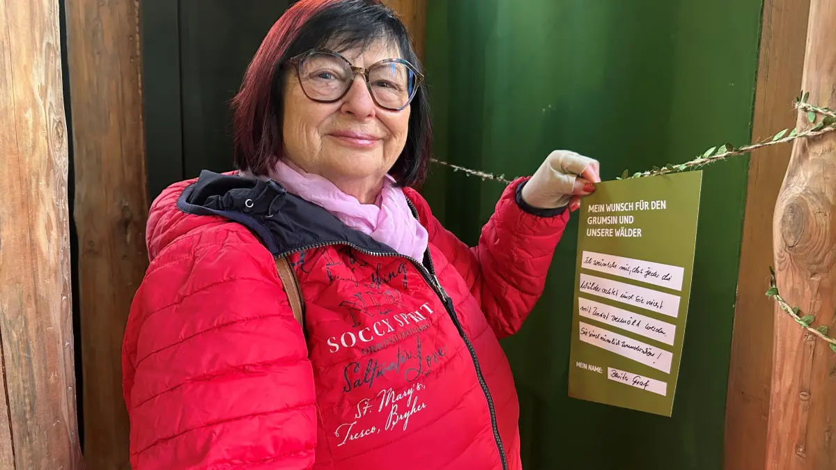 Benita Graf aus dem Havelland unterstützt die Mitmachgirlande mit ihrer Meinung zum Buchenwald Grumsin.