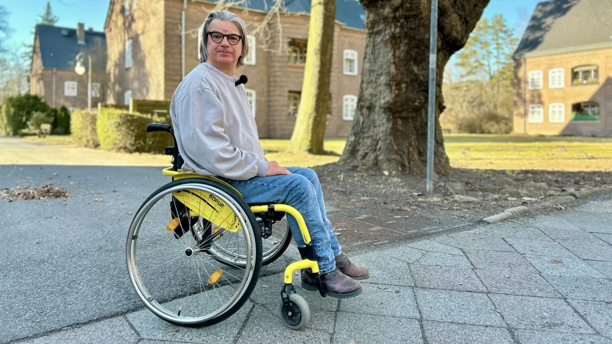 Marcel Mühlhaupt lebt am Stadtrand von Berlin. Er ist Stammkunde bei Pamina.