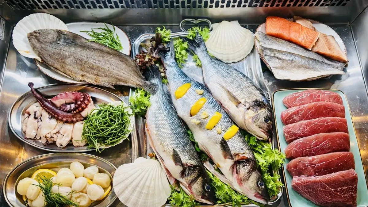 Im Bistro & Restaurant Carpe Diem in Bad Saarow gibt es eine exklusive Auswahl an frischem Fisch und Meeresfrüchten.