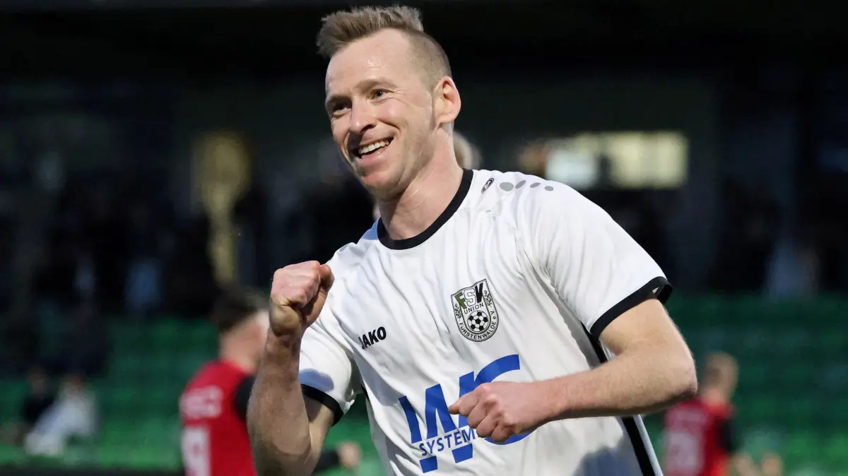 Fussball : Fürstenwalde, Fussball Brandenburgliga, Union Fürstenwalde - BSC Preußen, 3 : 0 Ingo Wunderlich
17.04.2026 FOTO BENK