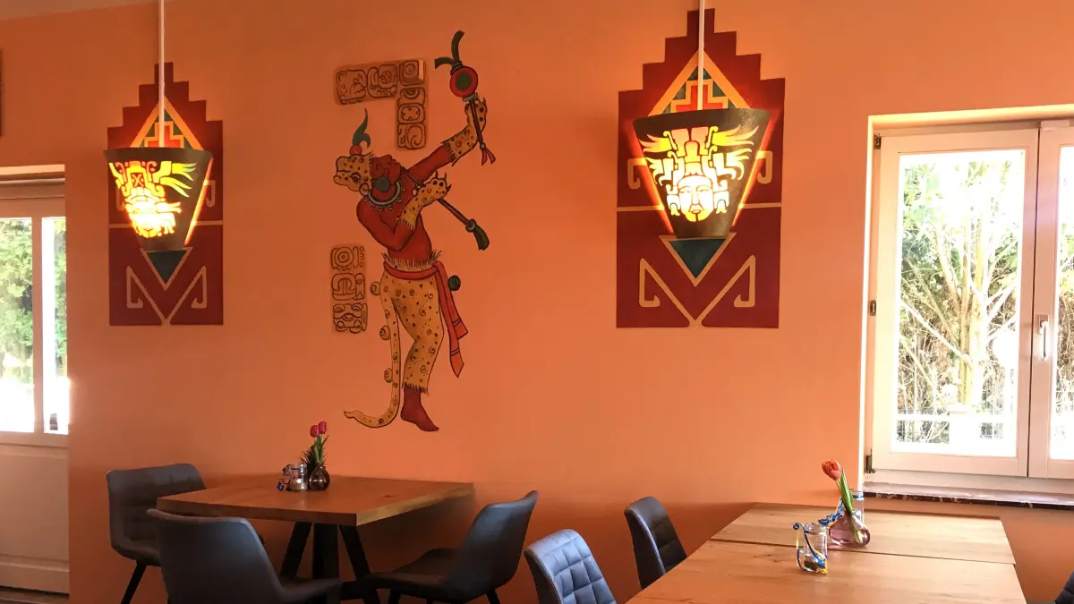 Müllrose. Neues Restaurant und Cocktailbar "La Rose Mexicana" im ehemaligen Seeblick hat am 22.04.2026 eröffnet. Im Bild: Innenraum. Foto vom 23.04.2026 Foto: Frank Groneberg