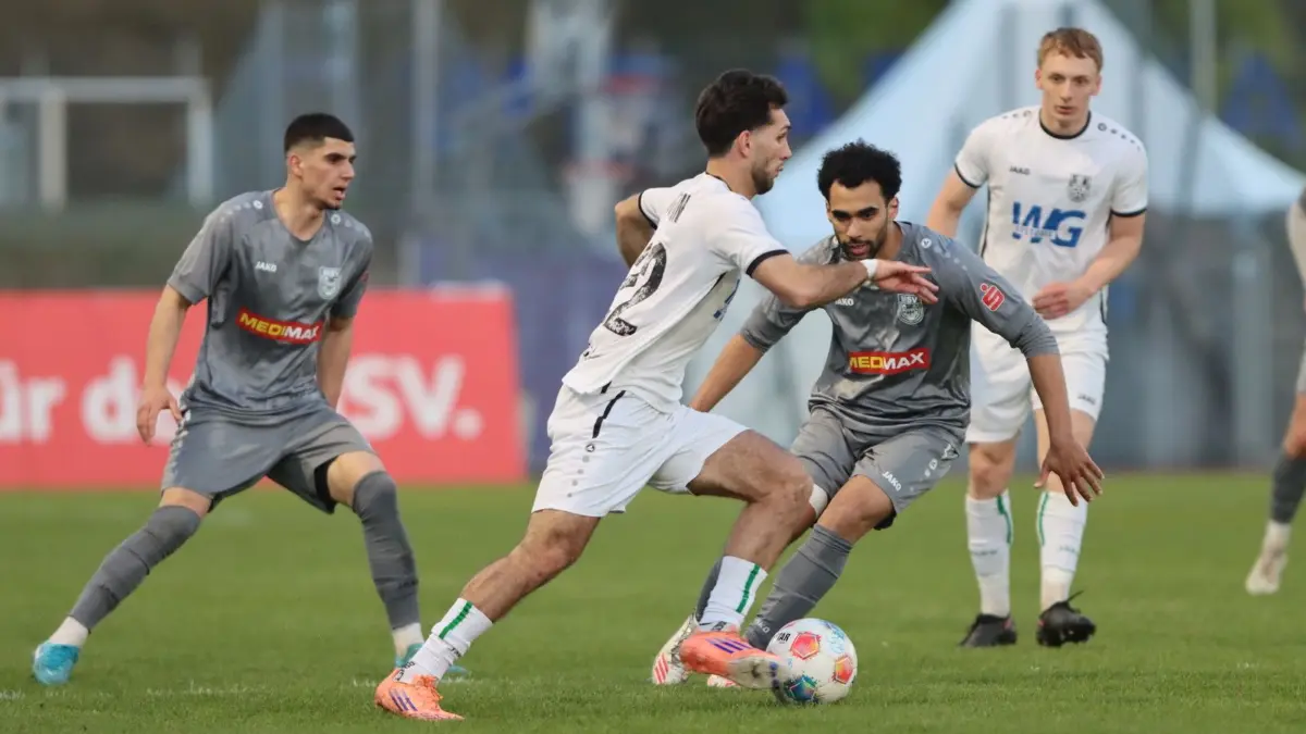 Brandenburgliga: MSV Neuruppin gegen Union Fürstenwalde 2:2 vor 371 Zuschauern am 24. April 2026