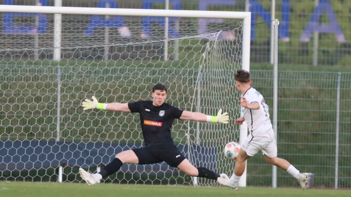 Brandenburgliga: MSV Neuruppin gegen Union Fürstenwalde 2:2 vor 371 Zuschauern am 24. April 2026