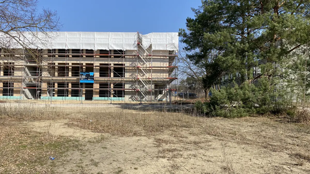Baustelle der Grundschule auf dem Spreecampus in Fürstenwalde Süd. Das Geld für den Neubau kommt vom Landkreis Oder-Spree.
