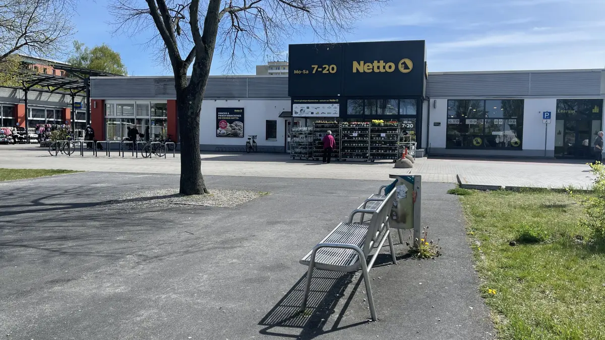 Aggressives Verhalten: Trinker sorgen im VI. Wohnkomplex für Ärger und Unsicherheit. Was kann die Stadt tun?