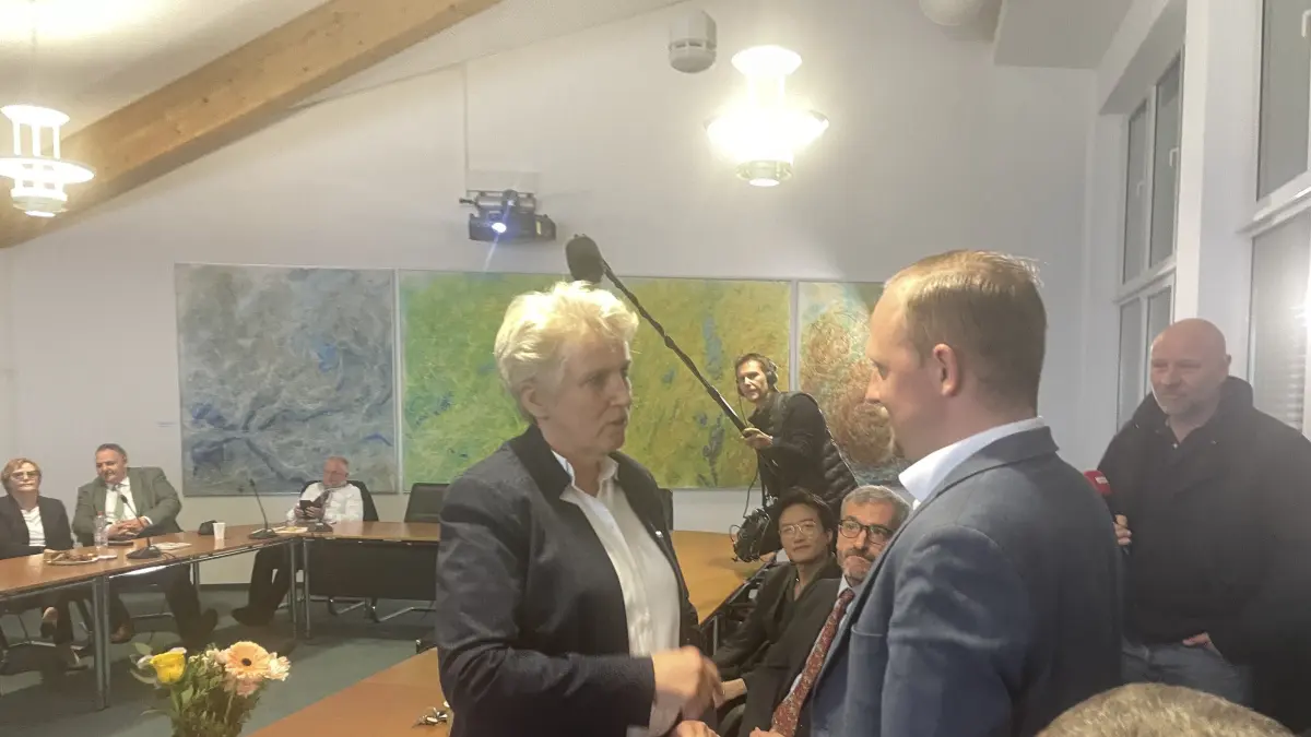 Karina Dörk (CDU) konnte die Landratswahl in der Uckermark mit rund 60 Prozent für sich entscheiden, AfD-Herausforderer Felix Teichner unterlag. Sein Wahlkampf war geprägt von persönlicher Diffamierung. Kein Einzelfall mehr, sagt ein Politikwissenschaftler.