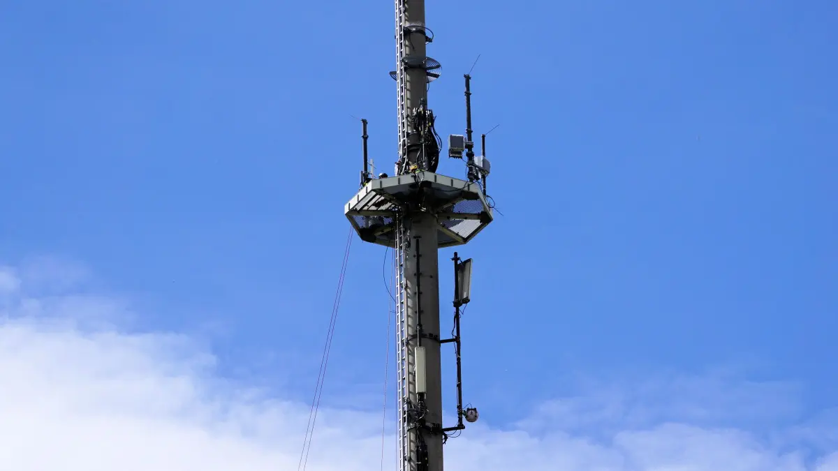 Arbeiten am Mobilfunkmast in Müncheberg sorgten am 30. April für Einschränkungen im Mobilfunknetz. Was war der Grund für diese Arbeiten?