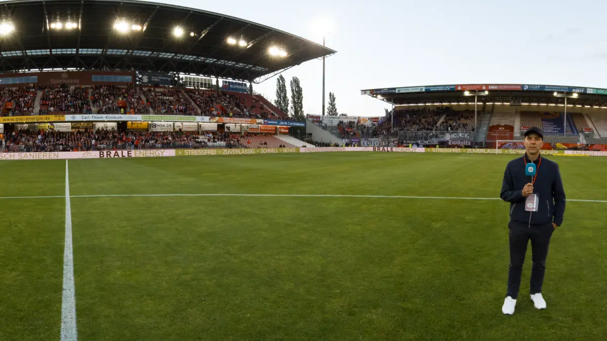 Direkt aus dem Energie-Stadion: Der Sportreporter Jan Lehmann berichtet aktuell auf allen Kanälen - Social, Website, App und in der gedruckten Zeitung. Sogar live im Blog