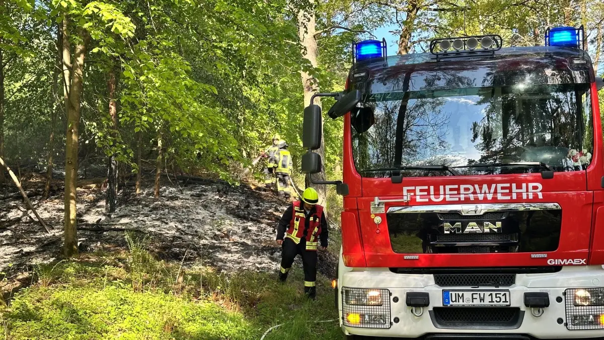 Die Feuerwehr Angermünde rückte zu einem Brand bei Neukünkendorf aus. Wo hat es genau gebrannt?