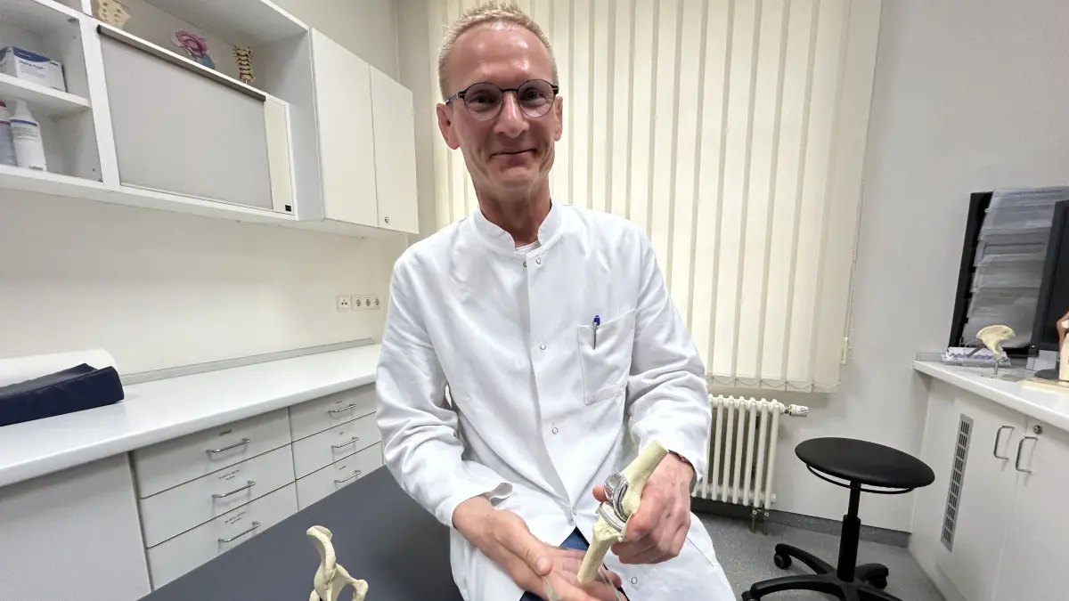 Dr. Ralf Schade verstärkt als Orthopäde das Praxisteam der KMG in Neuruppin. Er ist Spezialist für künstliche Gelenke und arbeitet zudem am KMG-Klinikum in Kyritz.