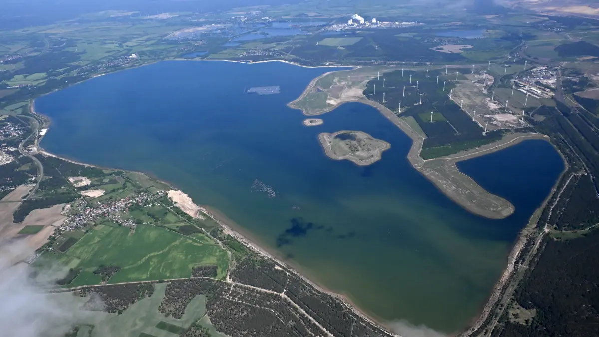 Luft Ostsee komplett Mai 2026: Luftaufnahme vom 18. Mai 2026
Blick auf kompletten Cottbuser Ostsee