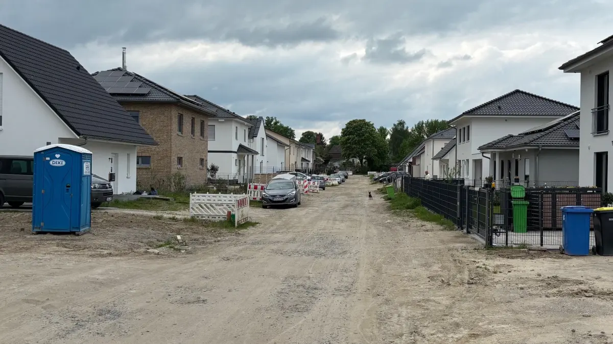 Straße Binger Bogen im Neubaugebiet Gruscheweg 7 in Neuenhagen bei Berlin