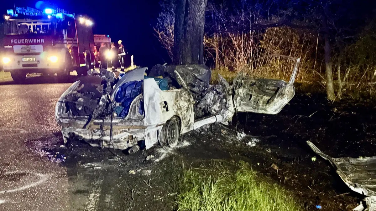 Tödlicher Unfall bei Wittstück am 18. Mai 2026, ein Mann stirbt im brennenden Auto