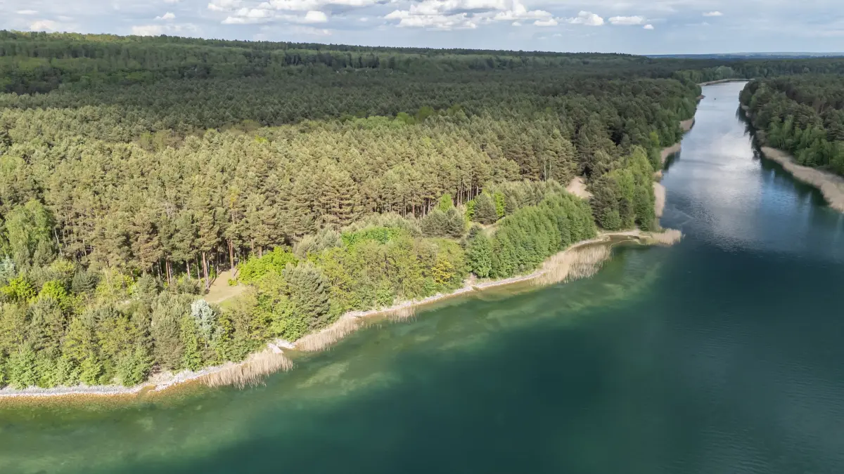Ein Traum für sommerliche Abkühlung die leider gesperrt ist. Der Helenesee