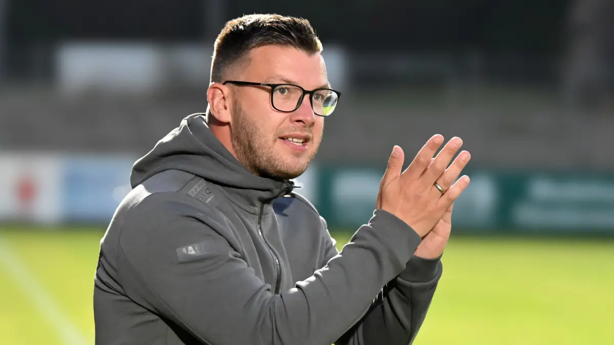 Fussball : Fürstenwalde, Fussball Brandenburgliga, Union Fürstenwalde - 1. FC Frankfurt, und it's derby time, Trainer Sascha Kloß
22.05.2026 FOTO BENK