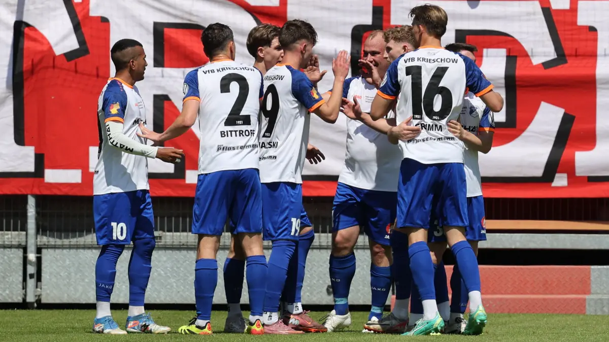 Fussball Landespokal Brandenburgt 2025/2026 Finale FC Energie Cottbus - VfB Krieschow 1921: Krieschower Torjubel